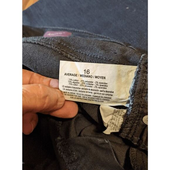 đNWTâWomen'sâGloria VanderbiltâAmandaâClassicâRiseâTaperedâLegâJeans - Picture 4 of 6